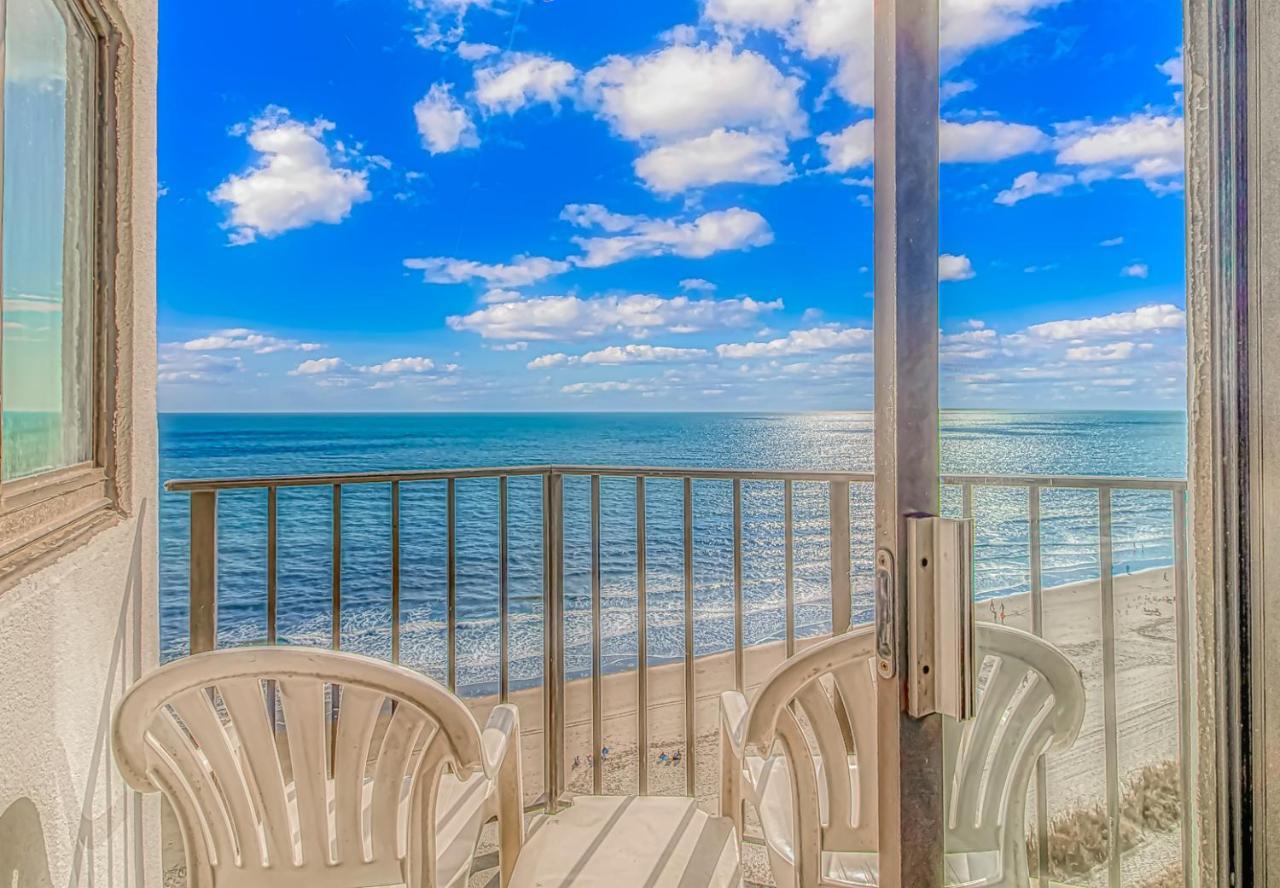 Angled Oceanfront With Incredible Views! Palace 1003 - Sleeps 4 Guests Holiday home