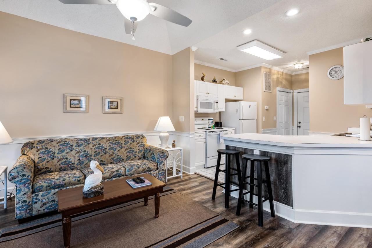 Myrtle Getaway 1 *