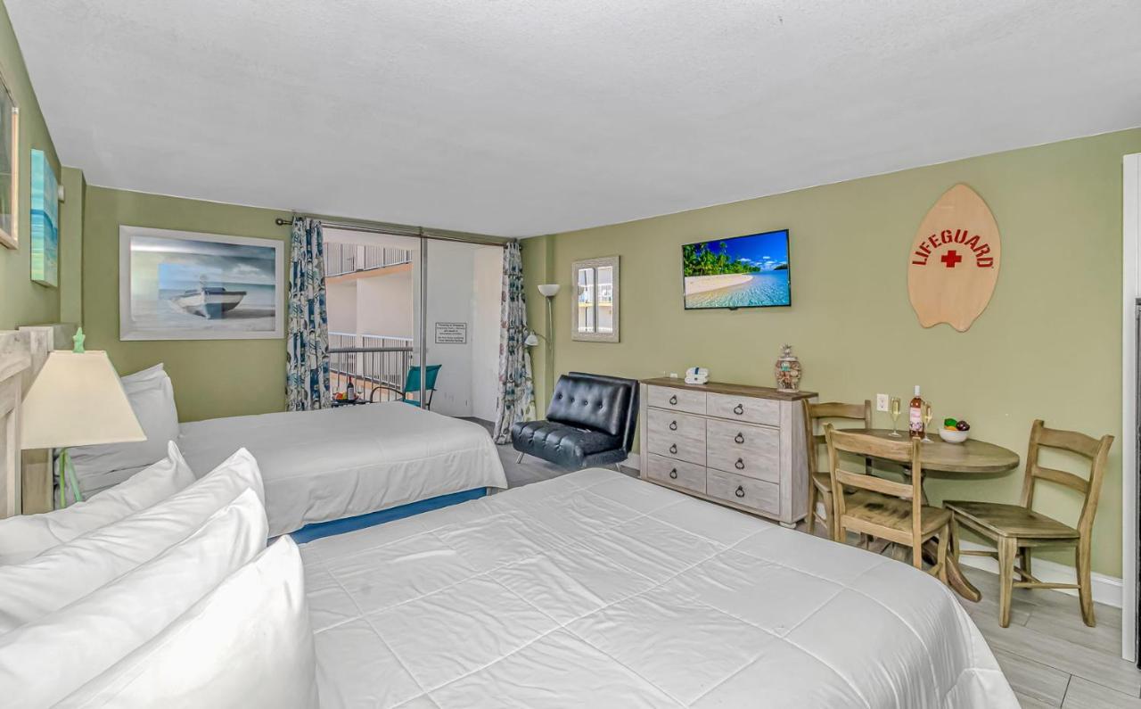 Holiday home 14th Floor Oceanfront Sands Ocean Club Unit 1414