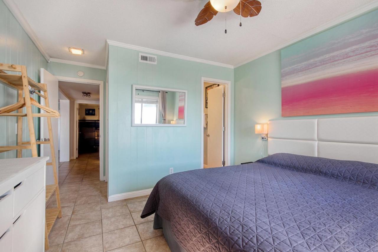 Cherry Grove Retreat & Sea Apartment *