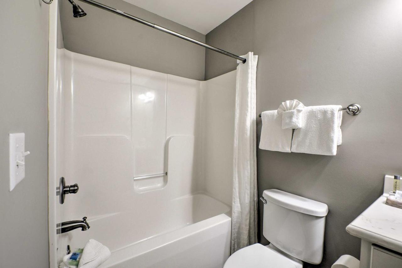 N Myrtle Townhome With Upscale Amenities Holiday home *