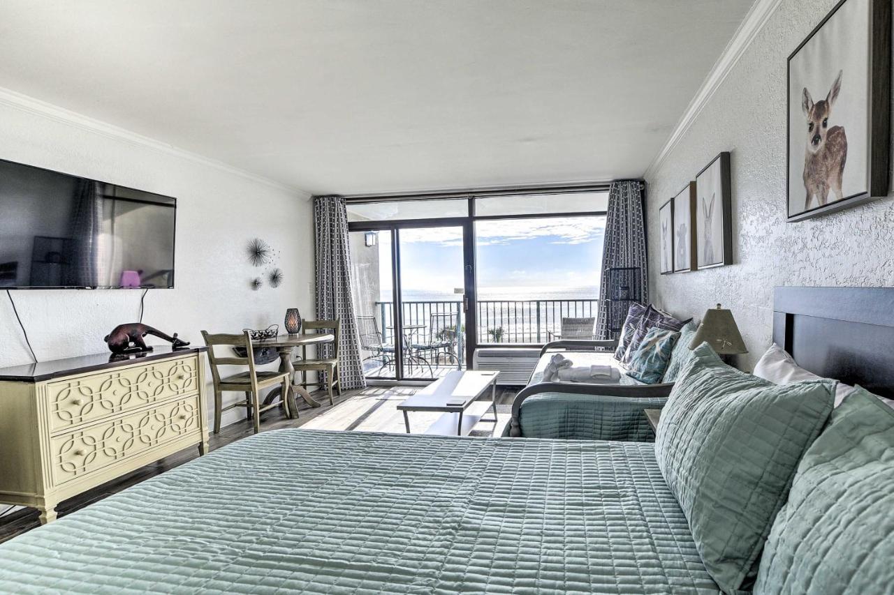 Newly Renovated Oceanfront With Access Apartment