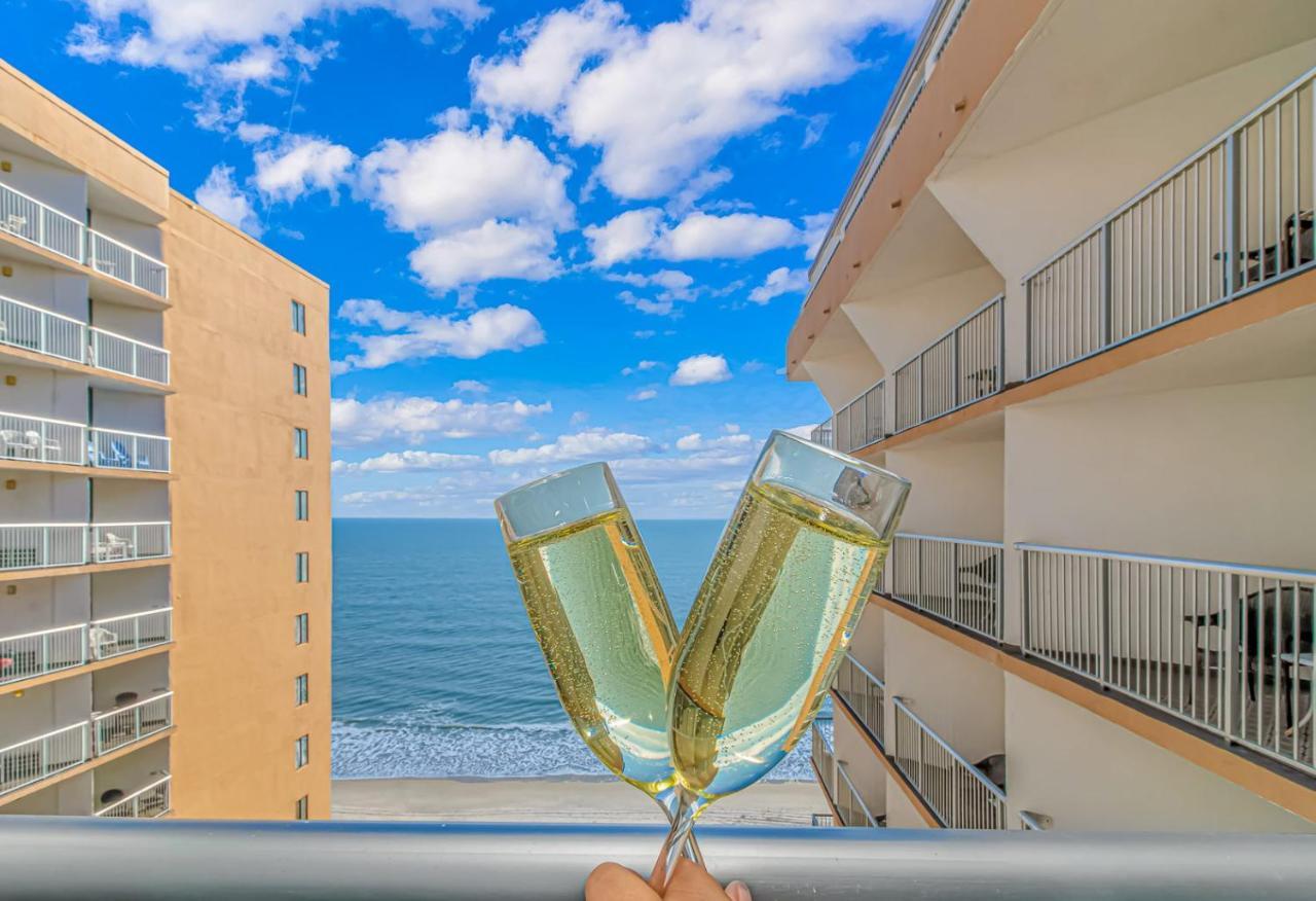 Holiday home 14th Floor Oceanfront Sands Ocean Club Unit 1414 Myrtle Beach