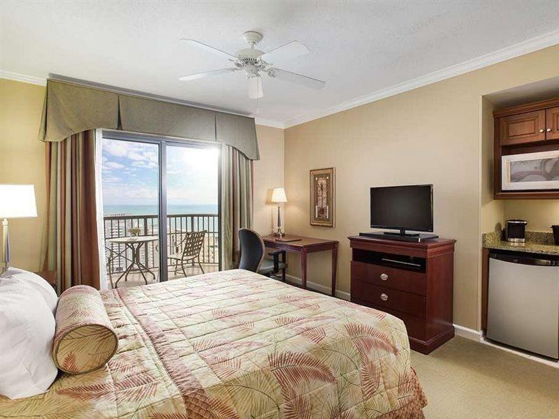 Royale Palms Resort 4*