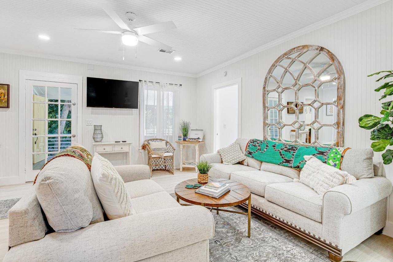 Folly's Hideaway A & B Holiday home Myrtle Beach