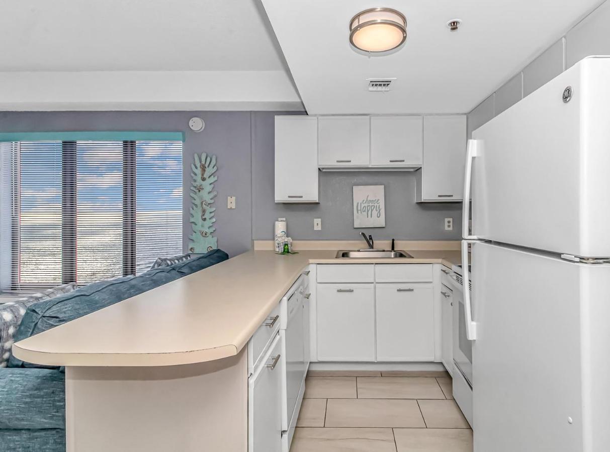 Holiday home Angled Oceanfront With Incredible Views! Palace 1003 - Sleeps 4 Guests *