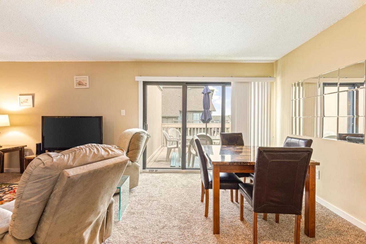Ocean Bridge 7-c30 Apartment