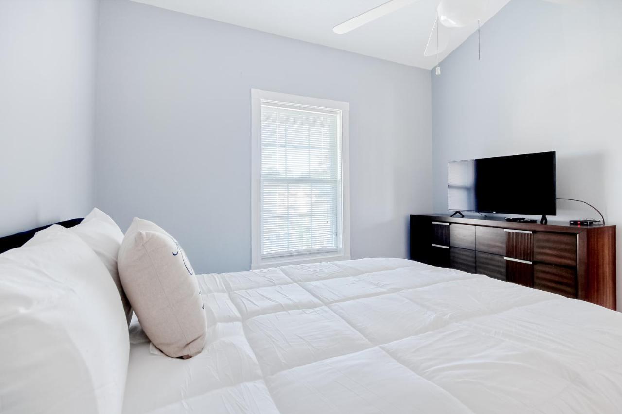 Carnation 302 Apartment Myrtle Beach