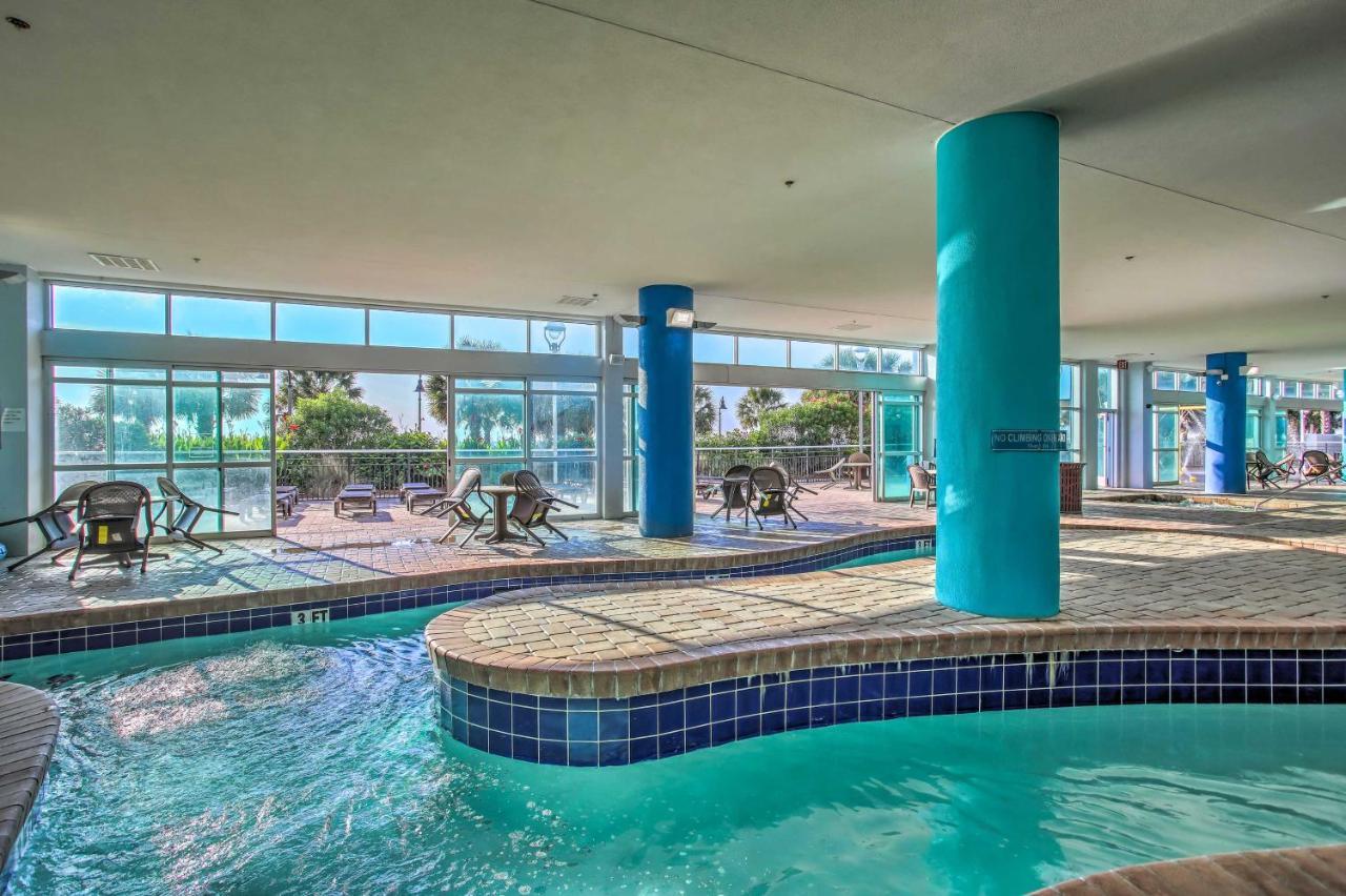 Apartment Beachfront Family With View And Pool Access