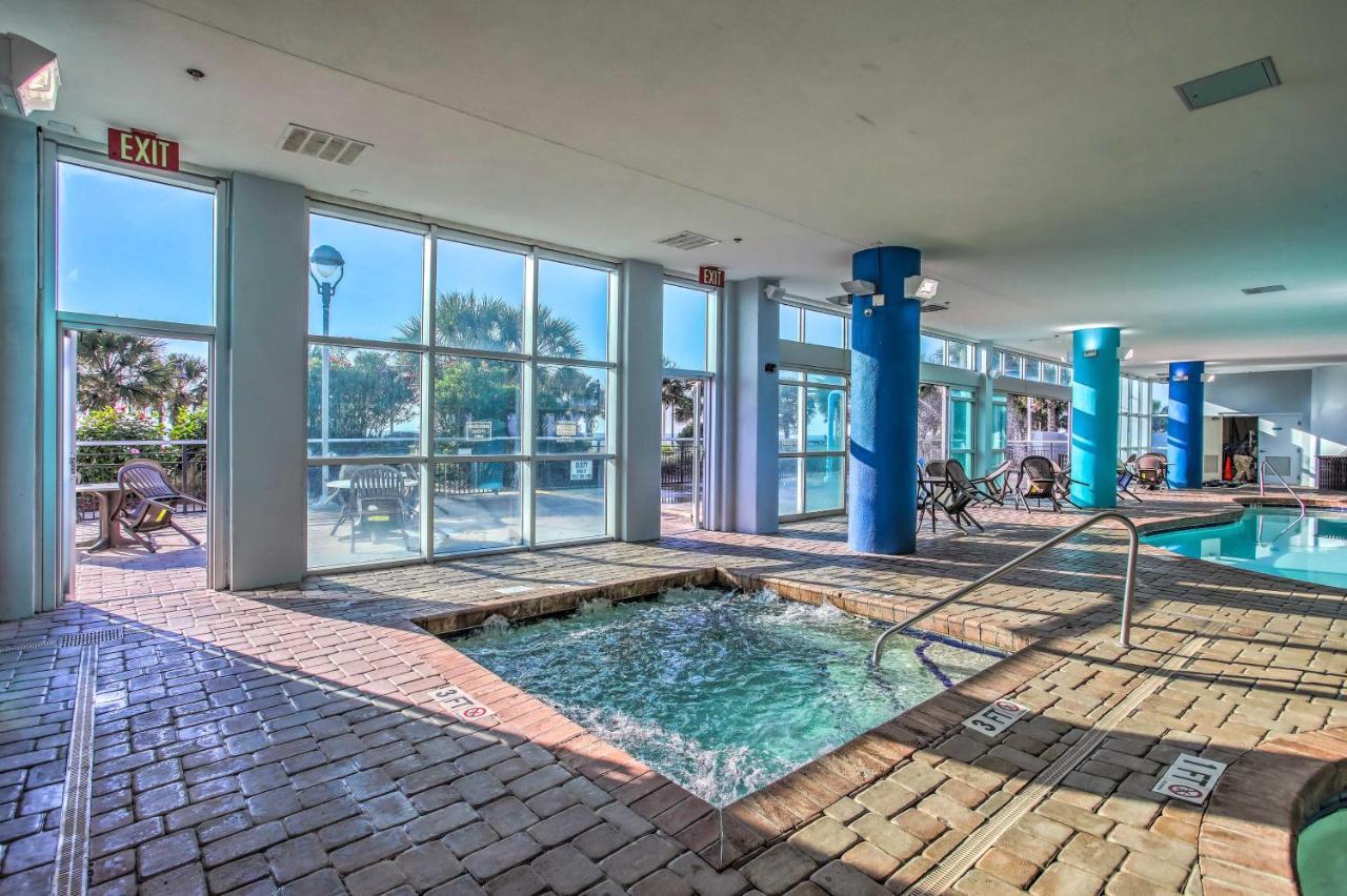 Apartment Beachfront Family With View And Pool Access