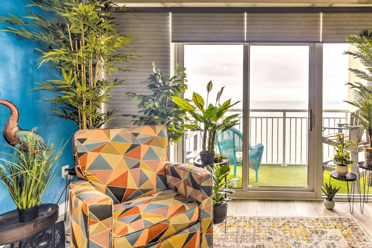 With 2 Pools And Hot Tub In North Myrtle Beach! Apartment