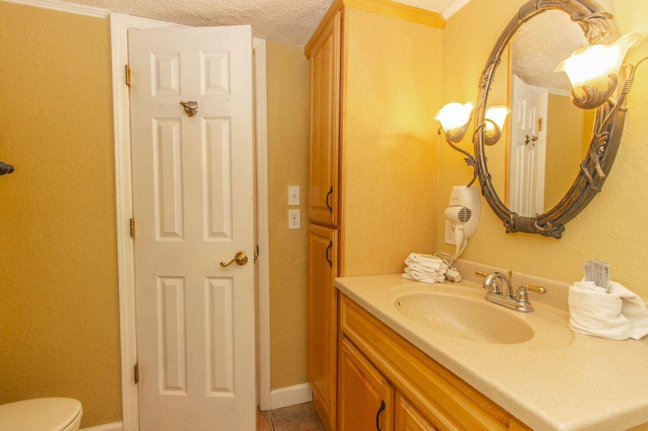 Holiday home Meridian 1402