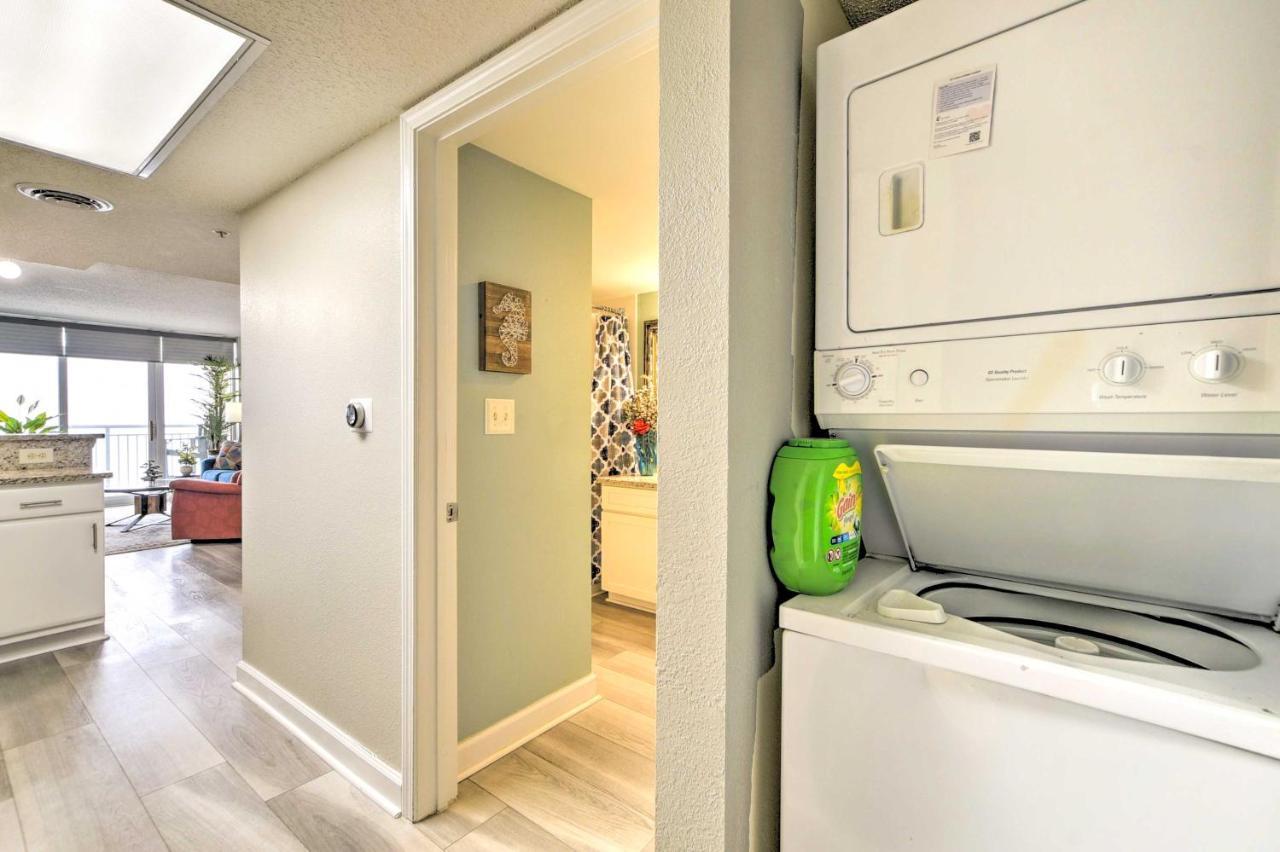 With 2 Pools And Hot Tub In North Myrtle Beach! Apartment Myrtle Beach