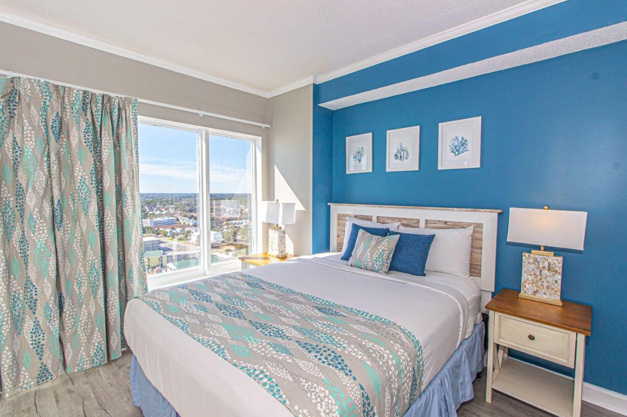Immaculate 2 Bedroom With Stunning Views! Palace 2113 Holiday home *