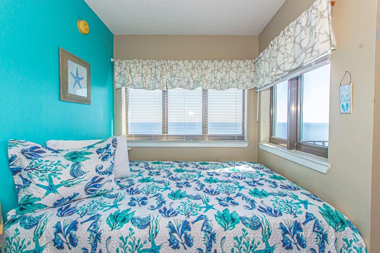 Apartment Ocean Front Studio With Amazing Views Palace 1801 Sleeps 5 Guests *