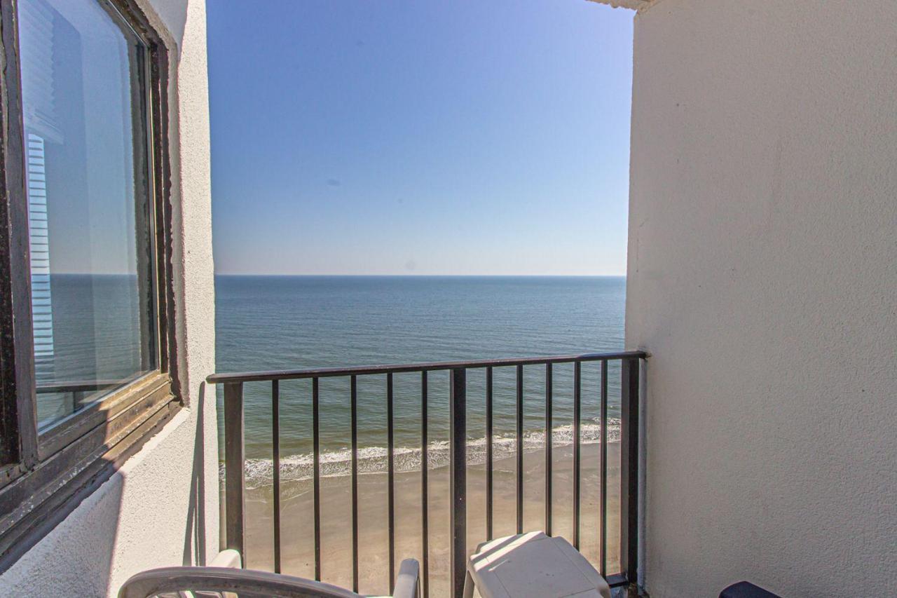 Ocean Front Studio With Amazing Views Palace 1801 Sleeps 5 Guests