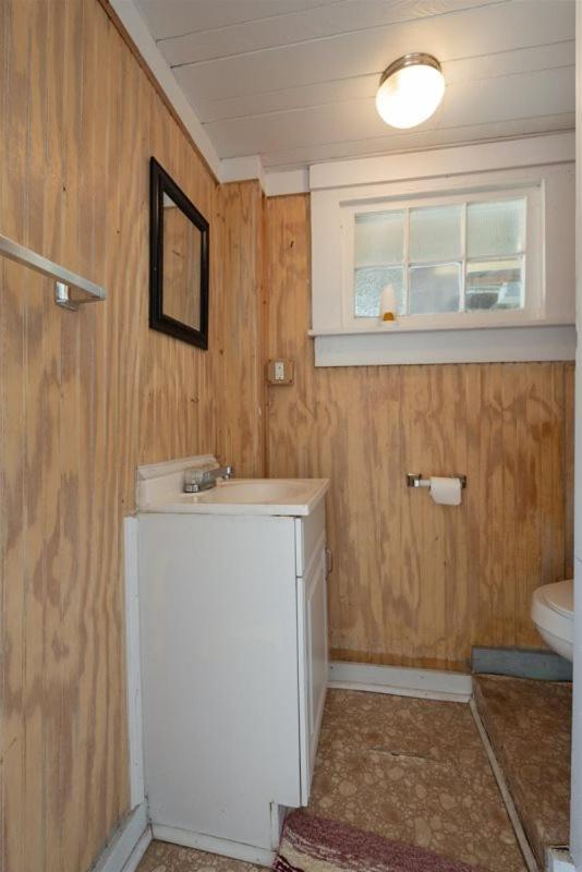 Korner Kottage Left - Downstairs Holiday home Myrtle Beach