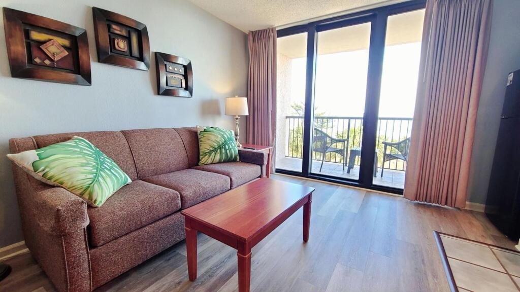 Colony Oceanfront 1bed/1ba Free Wifi & Parking