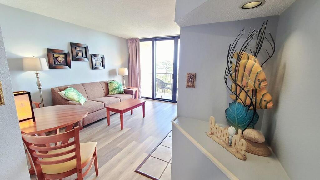 Colony Oceanfront 1bed/1ba Free Wifi & Parking Myrtle Beach