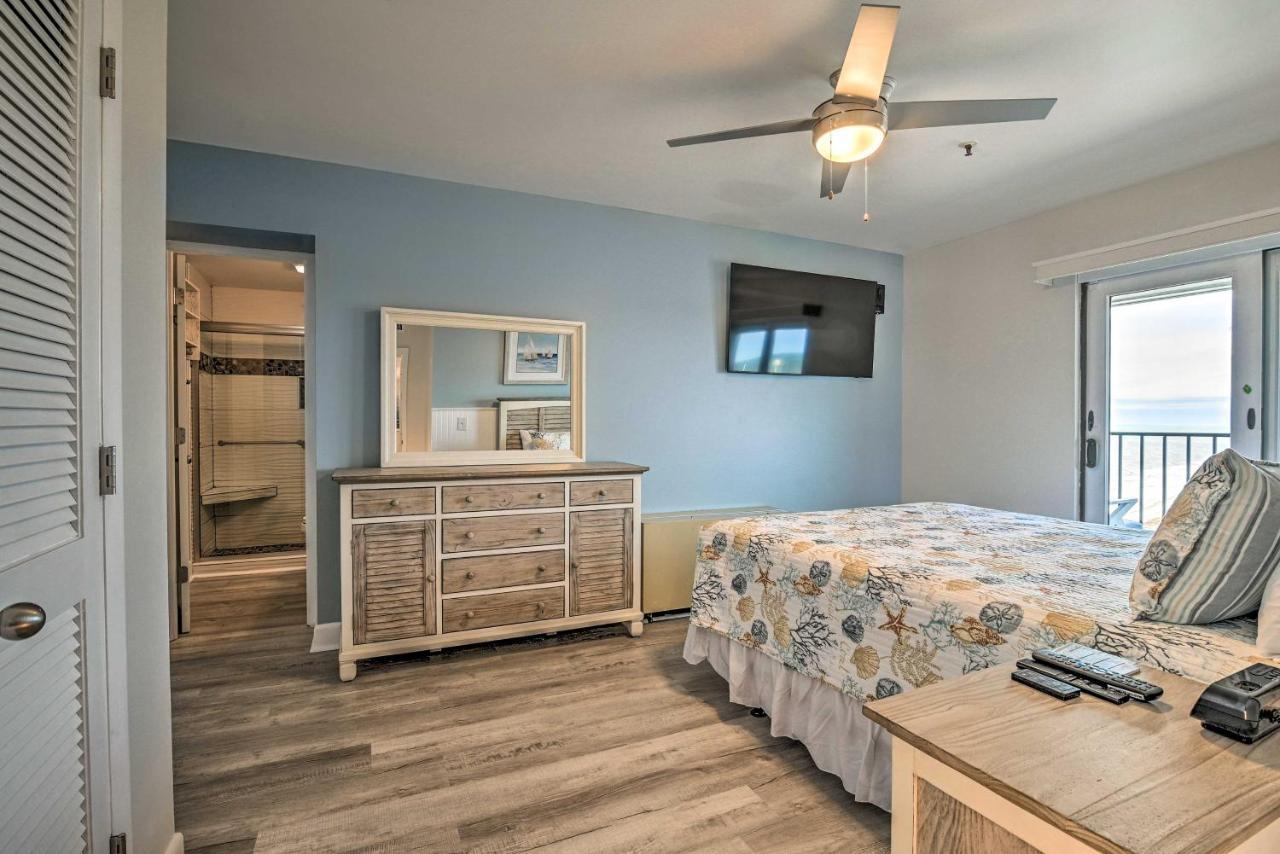 Apartment Remodeled Beachfront In Myrtle Beach! Myrtle Beach