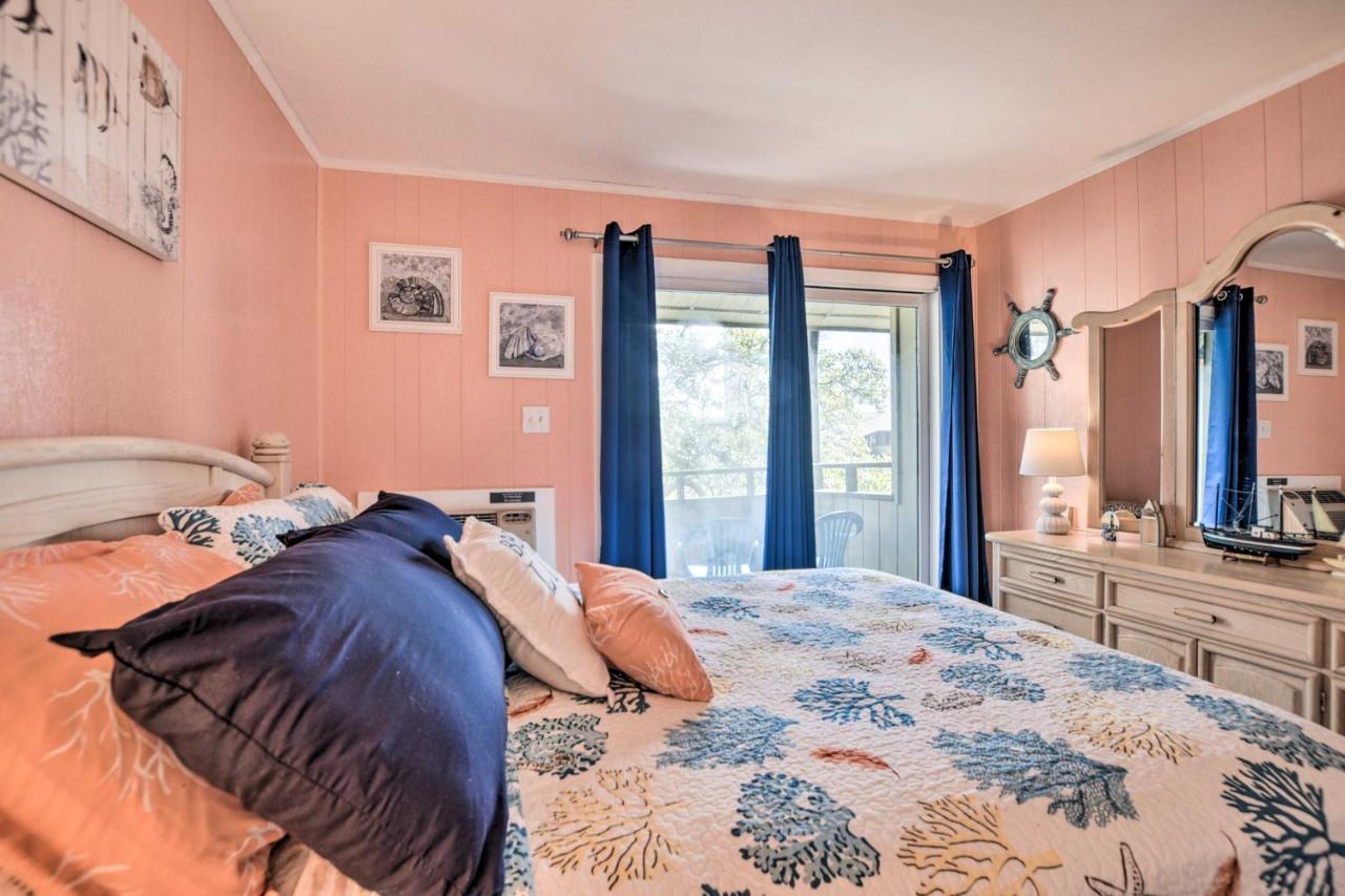 Apartment With 2 Balconies - Across From Myrtle Beach! *