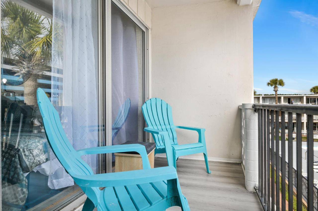 Apartment 1600 South Ocean Boulevard *