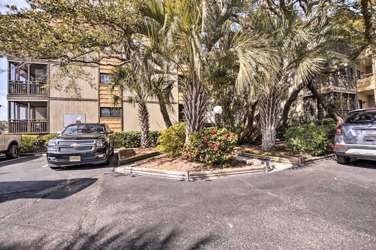 Apartment With 2 Balconies - Across From Myrtle Beach! Myrtle Beach