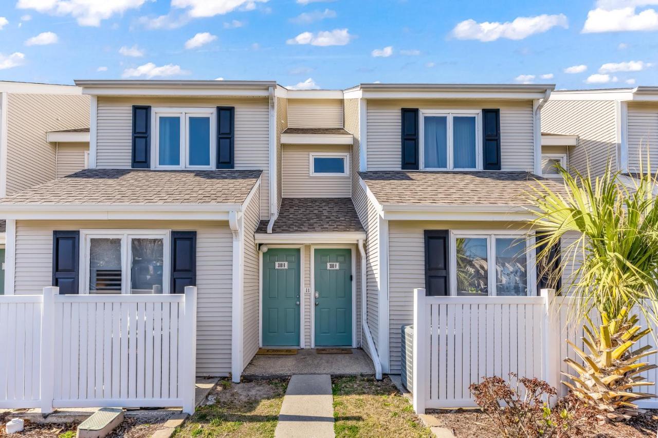 Deer Creek 300-f Apartment *
