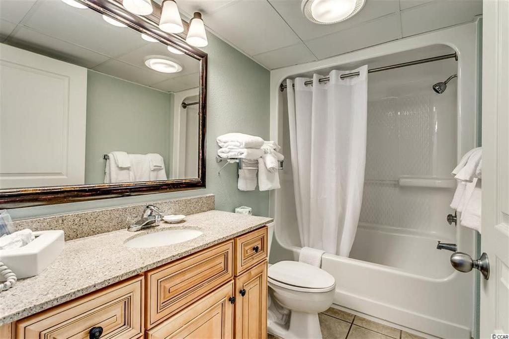 Oceanfront 3br 2ba Ocean Reef 1421 *
