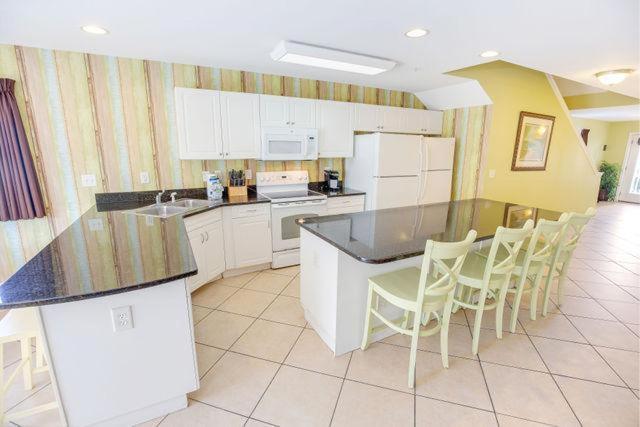 Oceanview 8br/7ba With Oceanfront Pool Villa Myrtle Beach