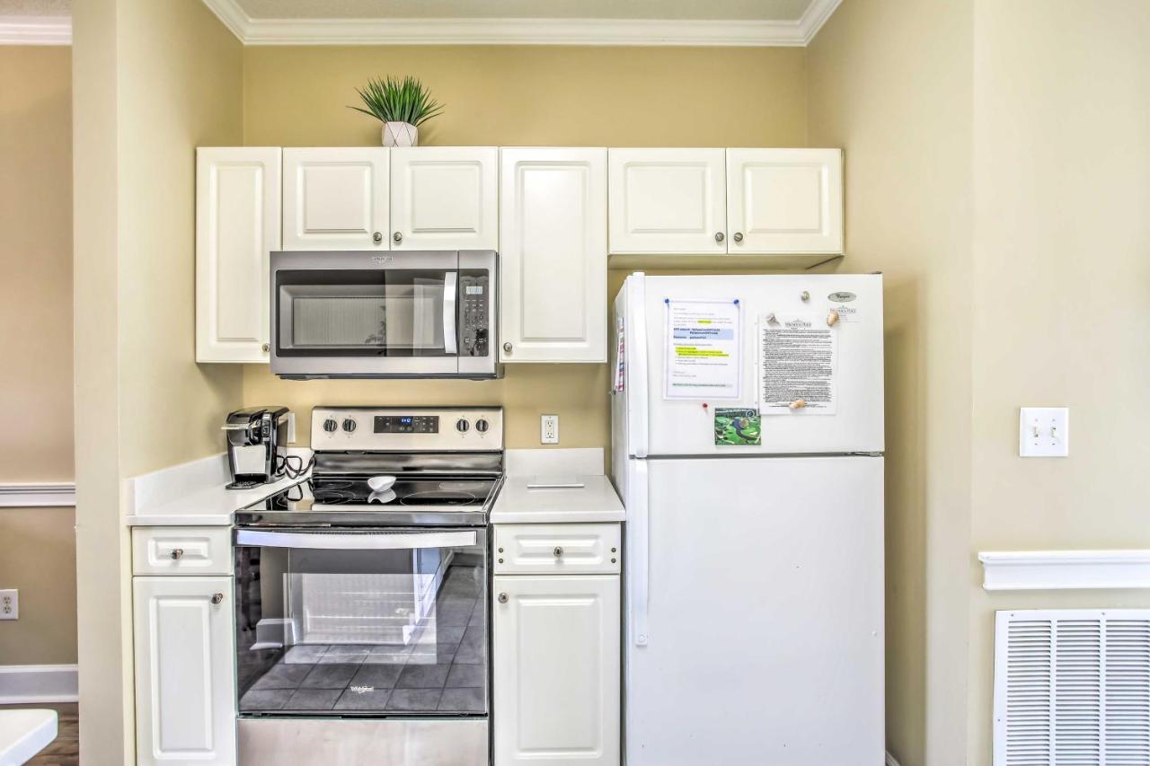 Charming On Myrtlewood Golf Course With Pool! Apartment Myrtle Beach