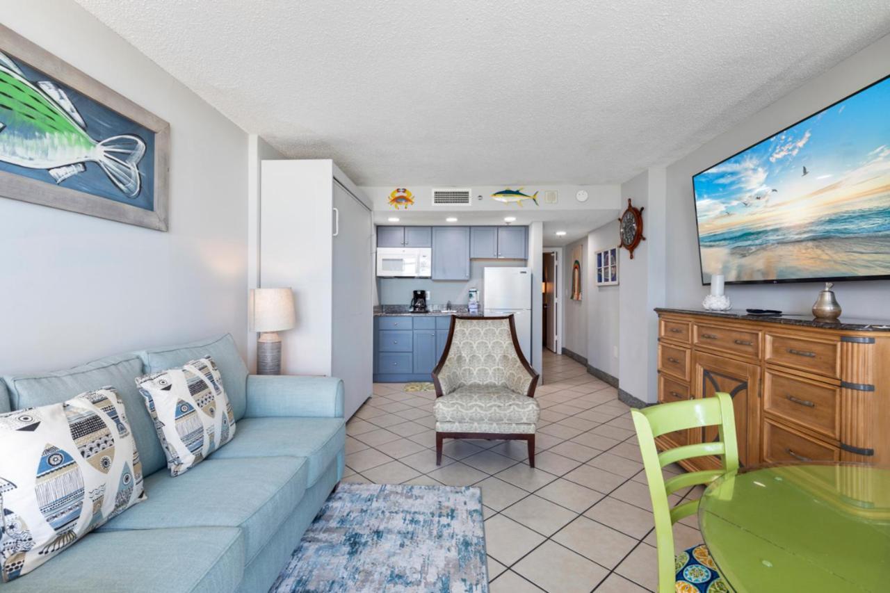 Apartment Ocean Front On The Beach At Atlantica *