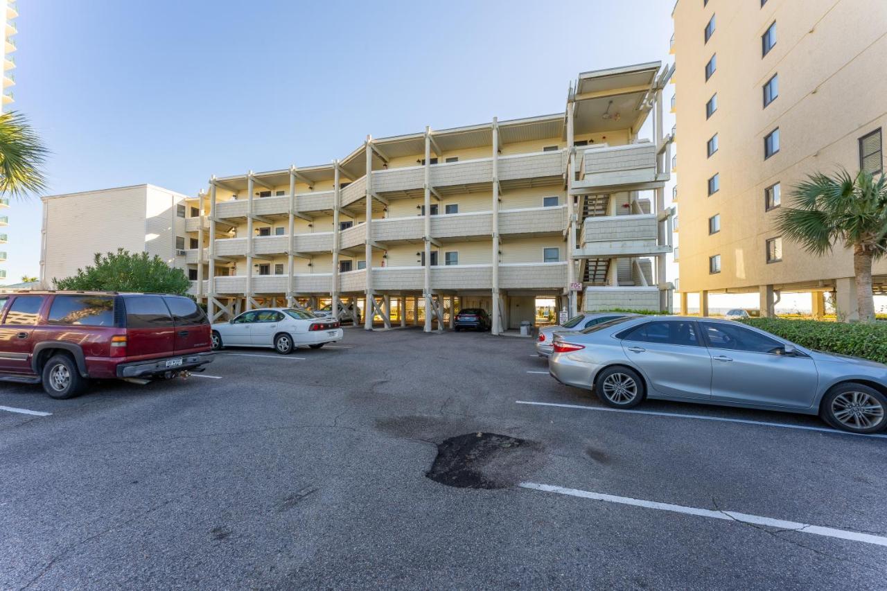 Apartment Bright And Sunny With Stunning Oceanfront Myrtle Beach