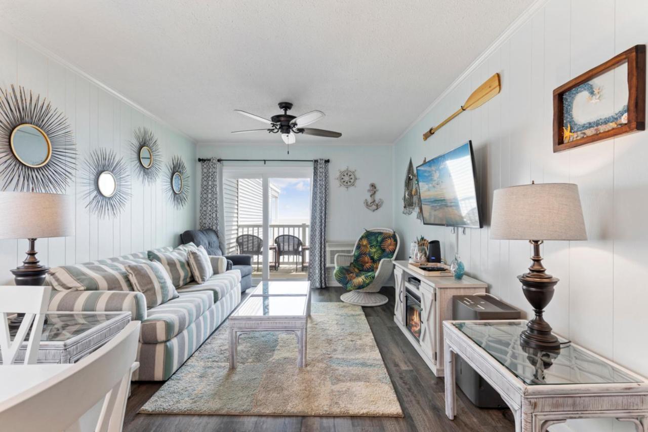 Apartment Bright And Sunny With Stunning Oceanfront *