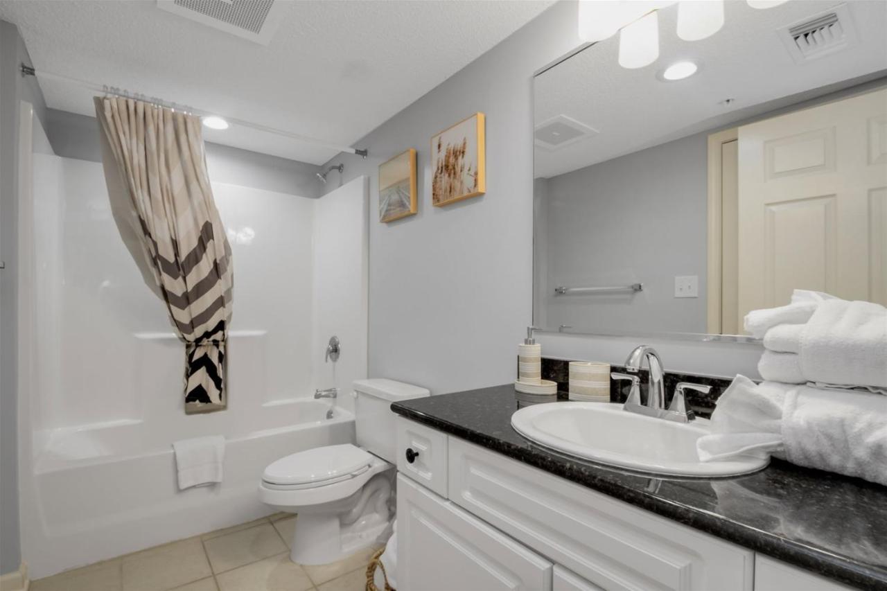 Yacht Club Villas 2-902 * Myrtle Beach