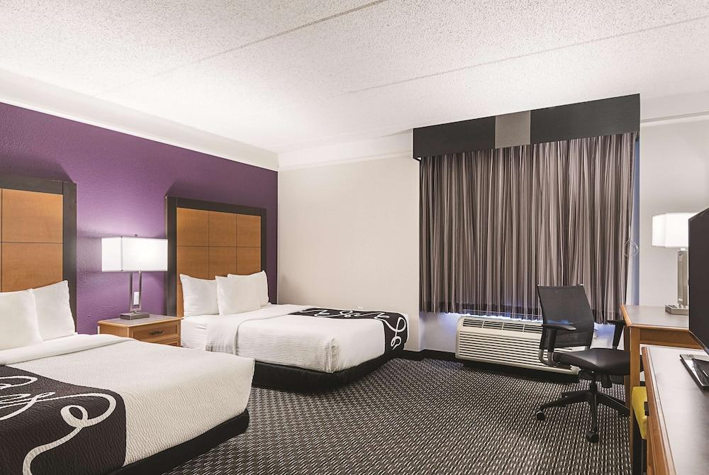 Hotel La Quinta By Wyndham Myrtle Broadway Area 3*