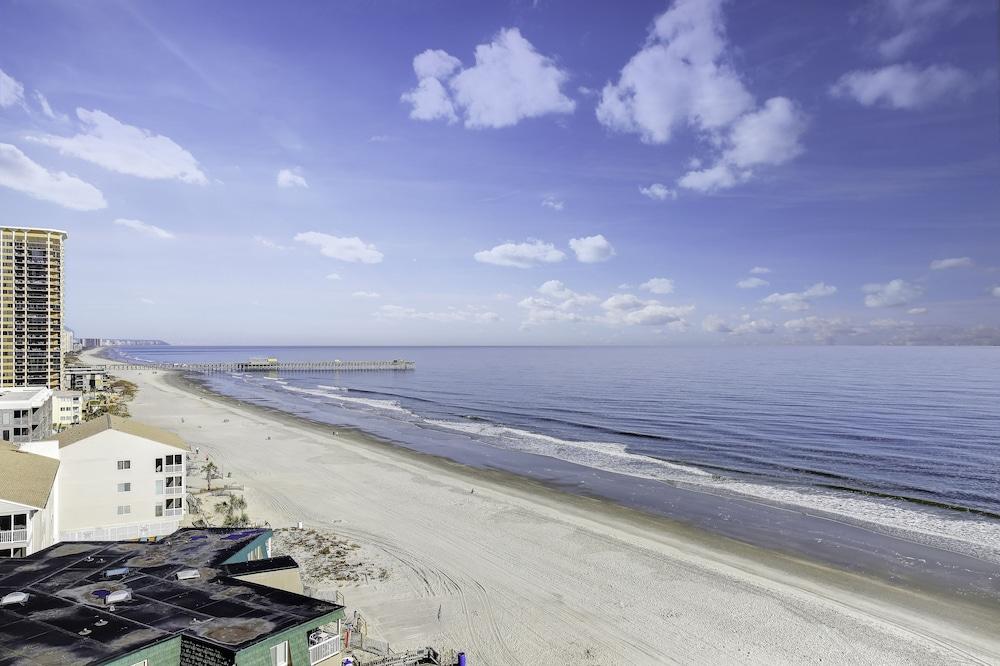 Sands Ocean Club