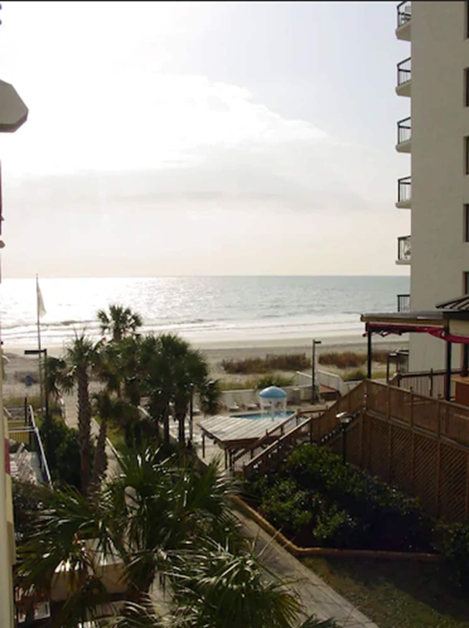 Grand Atlantic Ocean