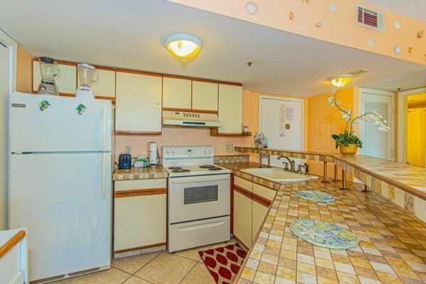 Oceanview 1 Bedroom - Spacious With Awesome Views! Palace 1009 - Sleeps 4 Guests Myrtle Beach