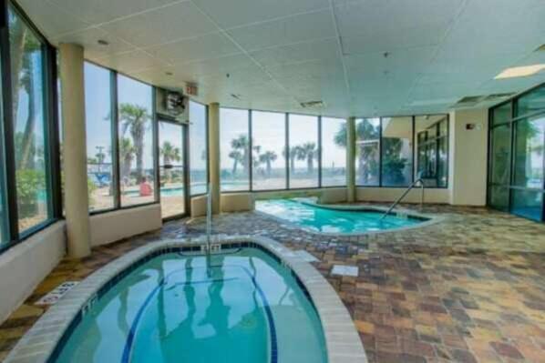 Oceanview 1 Bedroom - Spacious With Awesome Views! Palace 1009 - Sleeps 4 Guests Holiday home Myrtle Beach
