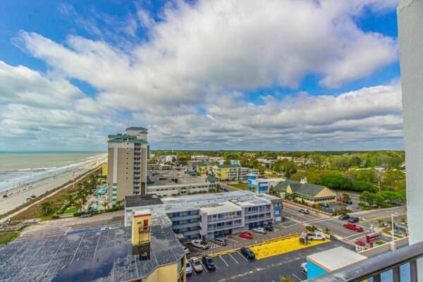 Oceanview 1 Bedroom - Spacious With Awesome Views! Palace 1009 - Sleeps 4 Guests