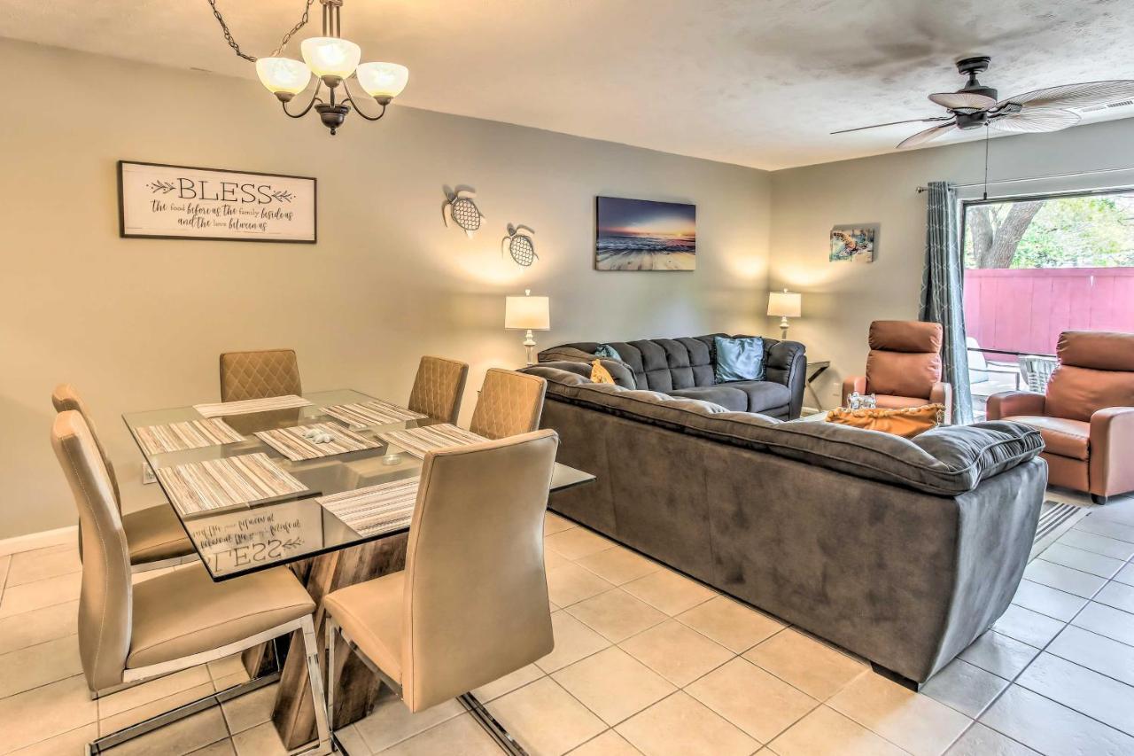 Charming Myrtle Townhome Walk To Myrtle Beach