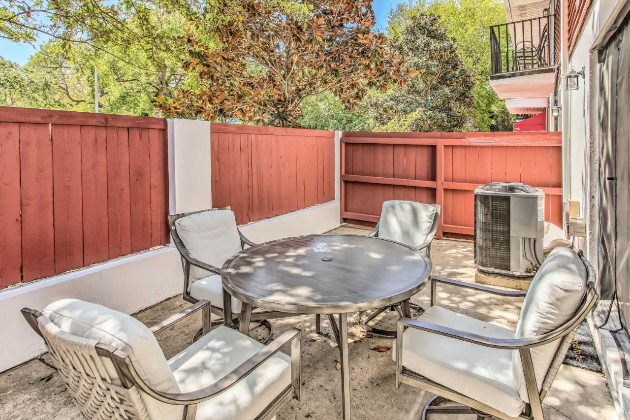 Charming Myrtle Townhome Walk To