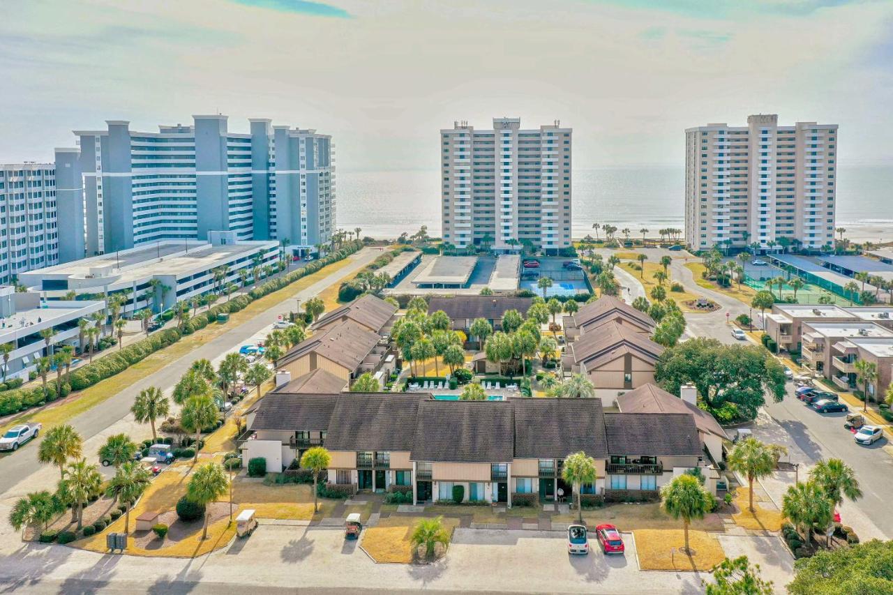 Holiday home Abode With Seasonal Pool And Lake View! Myrtle Beach