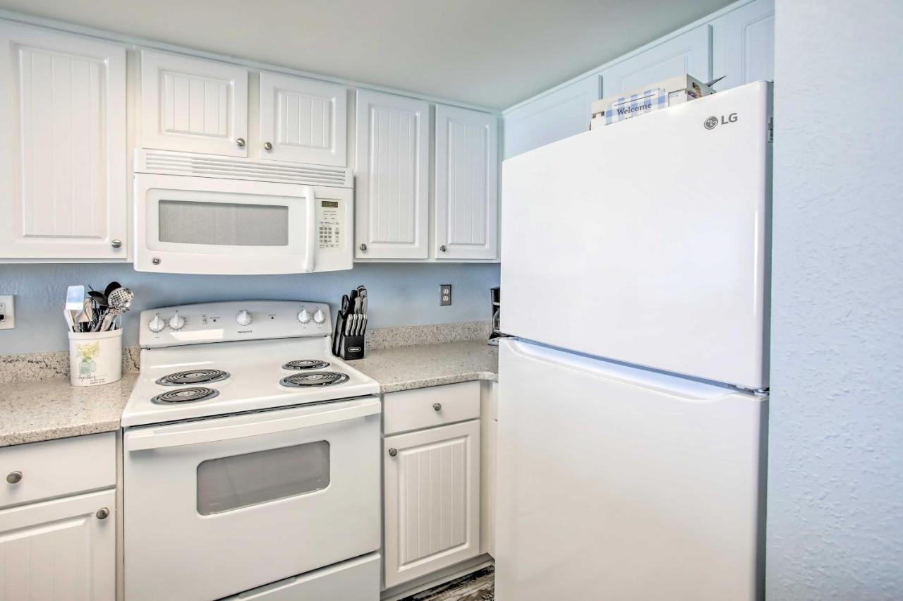 Beachside Retreat North Myrtle Condo! *