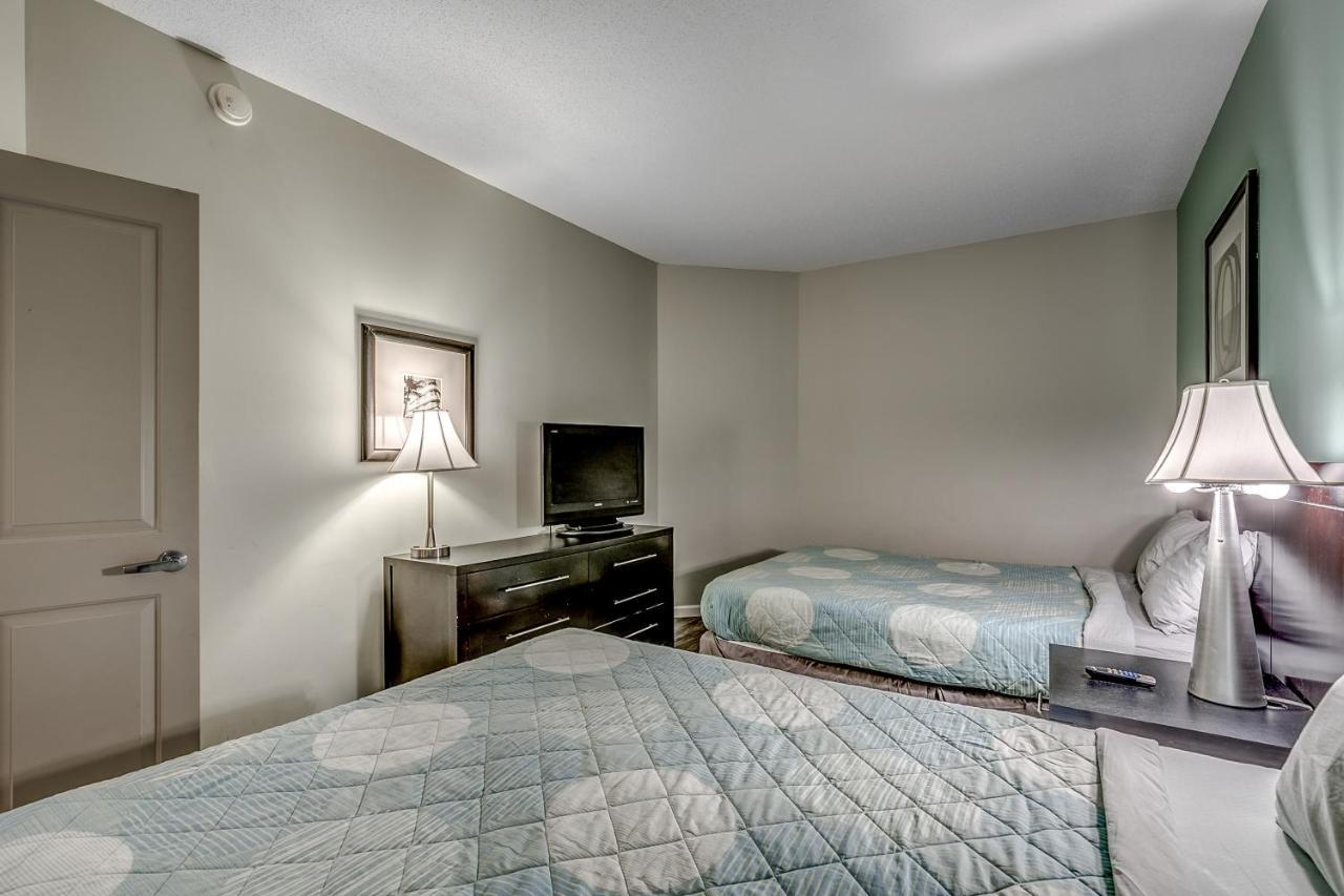 Newly Renovated Ocean Front Condo, Modern Decor, Mb, 20th Floor Apartment *
