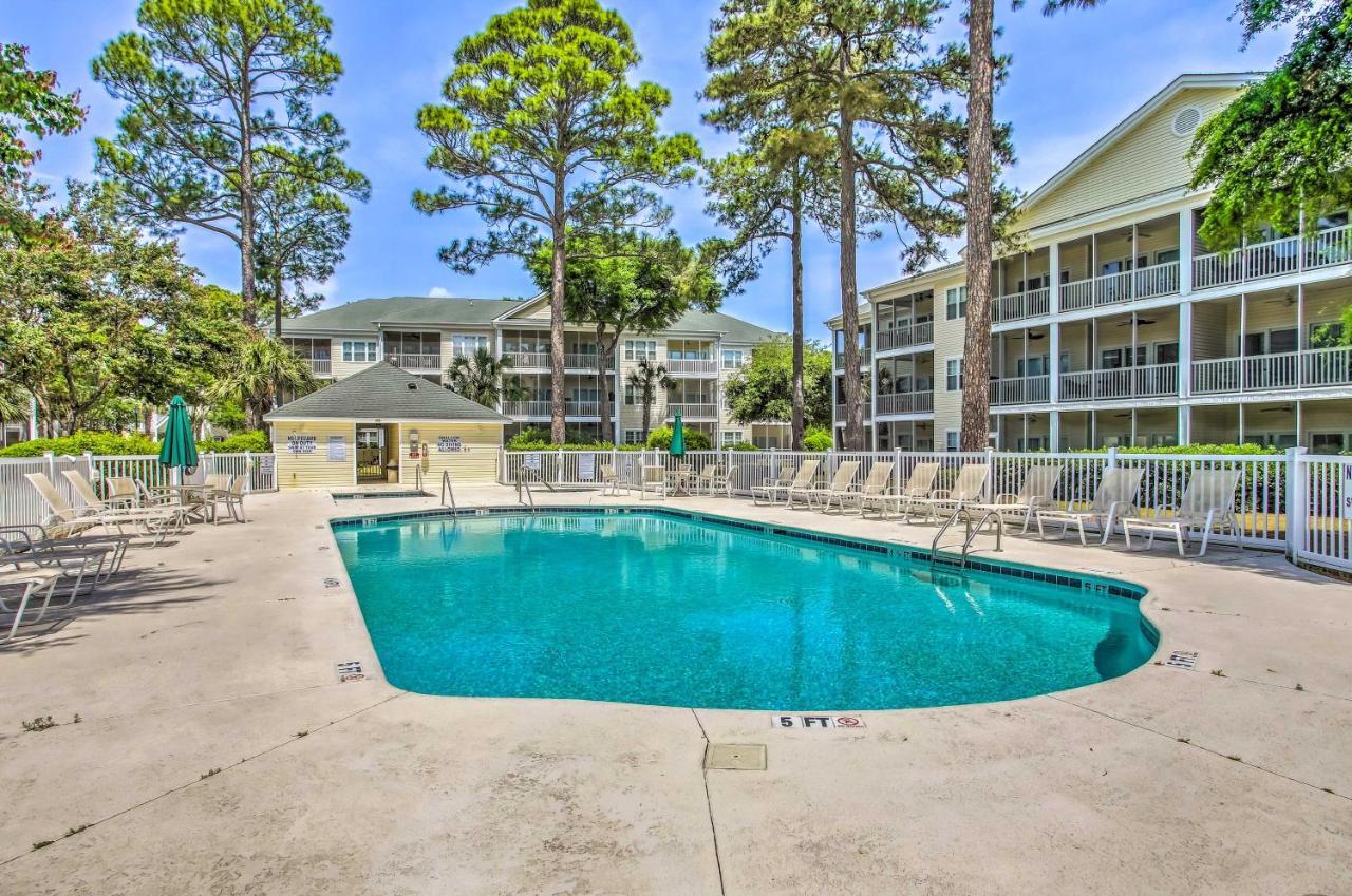 Apartment Sunny Coastal About 1 Mi To N Myrtle Beach!