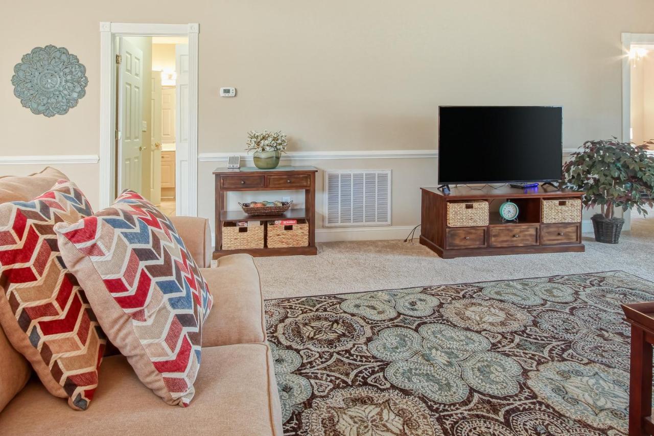 Luster Leaf 105 Apartment Myrtle Beach