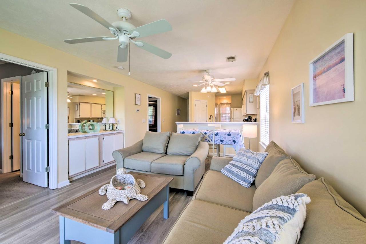 Apartment Sunny Myrtle With Amenities!