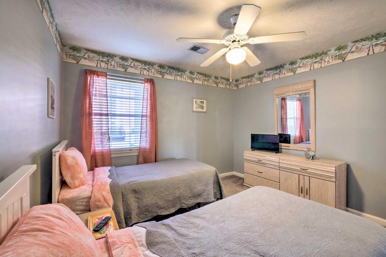 Sunny Myrtle With Amenities! Apartment